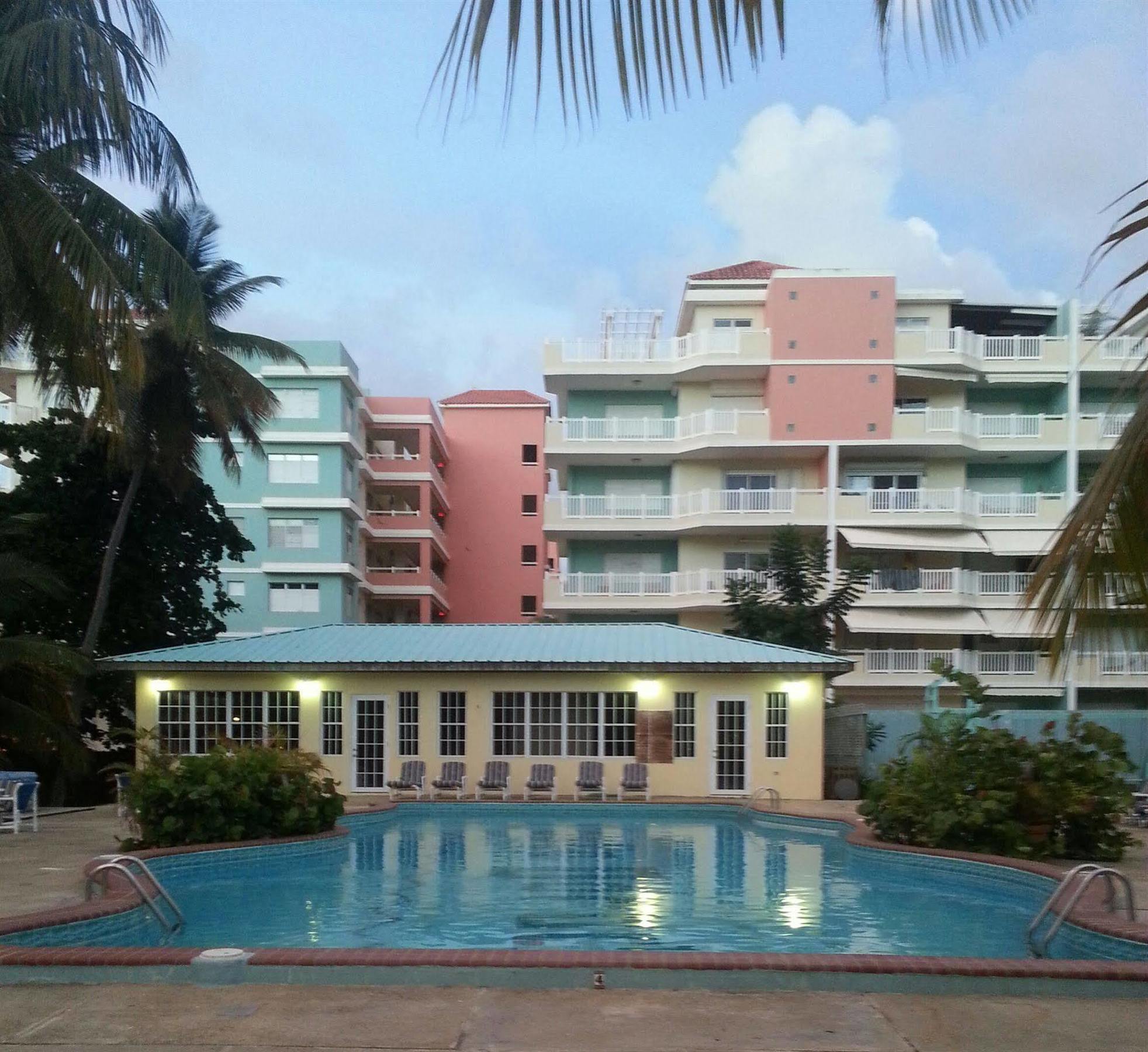 Costa Dorada Beach Resort & Villas Isabela Exteriör bild